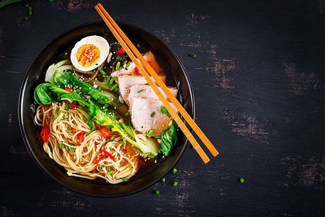 Allein in Japan gibt es 200.000 Ramen-Restaurants.  | Foto: timolina (stock.adobe.com)