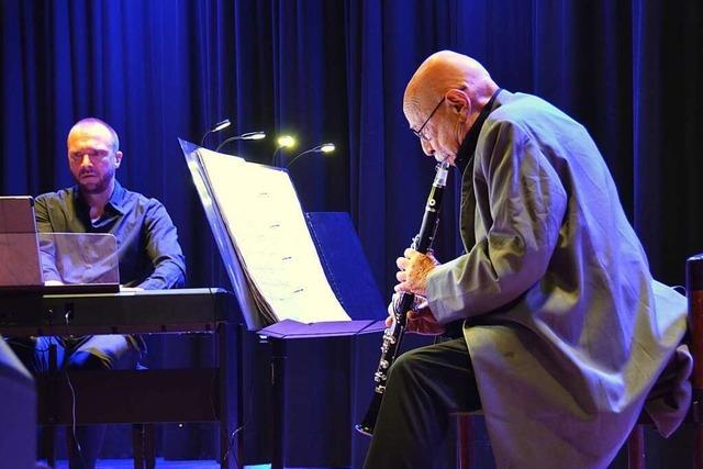 Musik, die Brcken baut: Giora Feidman und Vytis Sakuras gastieren im Kurhaus von Titisee-Neustadt