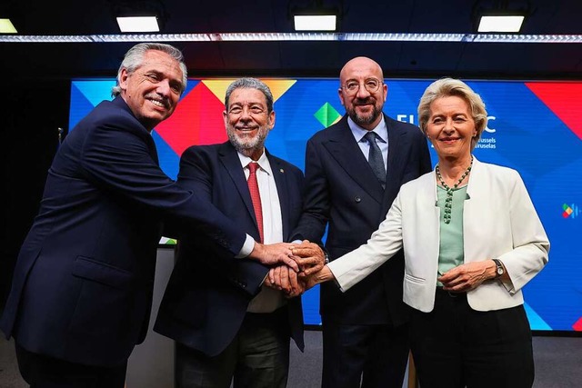 Auf dem EU-CELAC-Gipfel waren sich die...sidentin der Europischen Kommission.  | Foto: Francois Walschaerts (dpa)