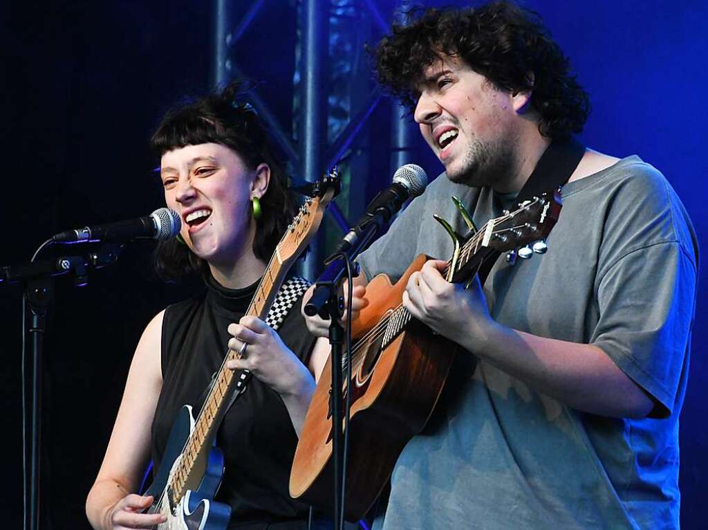 Dekker und Lost in Lona bei Stimmen im Wenkenpark Riehen.