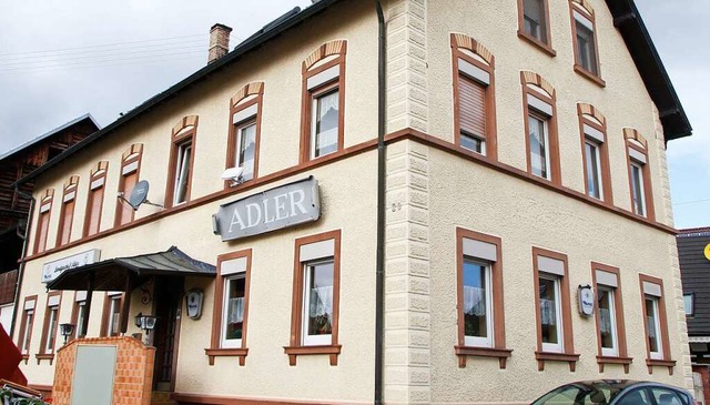 Bei der Entwicklung der Ortsmitte von ...ge Gasthaus Adler eine wichtige Rolle.  | Foto: Heidi Fel