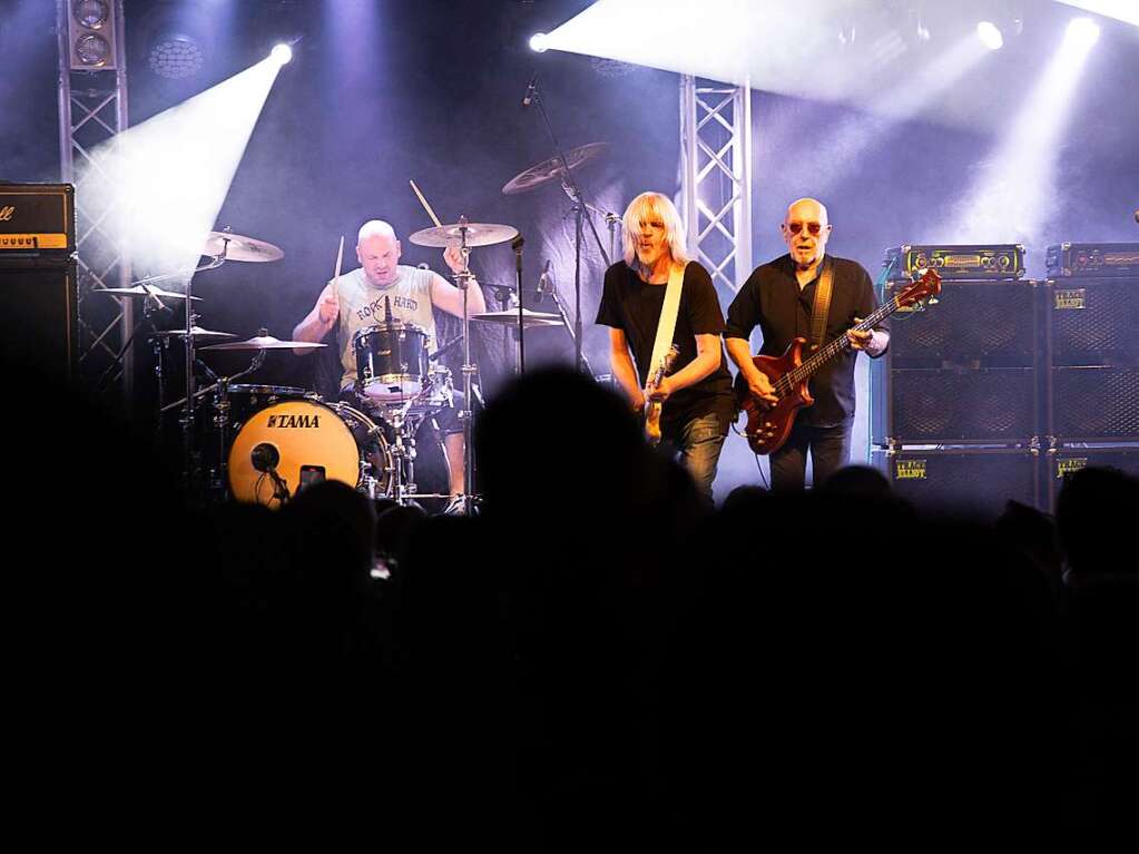 Die Band Nazareth begeisterte die rund 1200 Gste im Kurpark von Bad Krozingen.