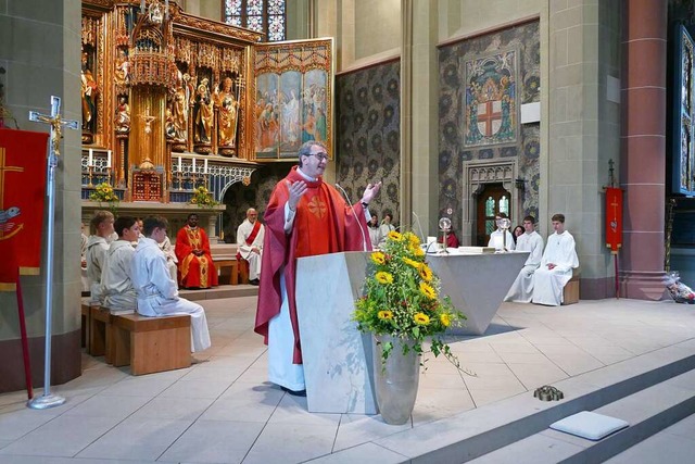 Pfarrer Johannes Herrmann beim Festgottesdienst  | Foto: Peter Stellmach