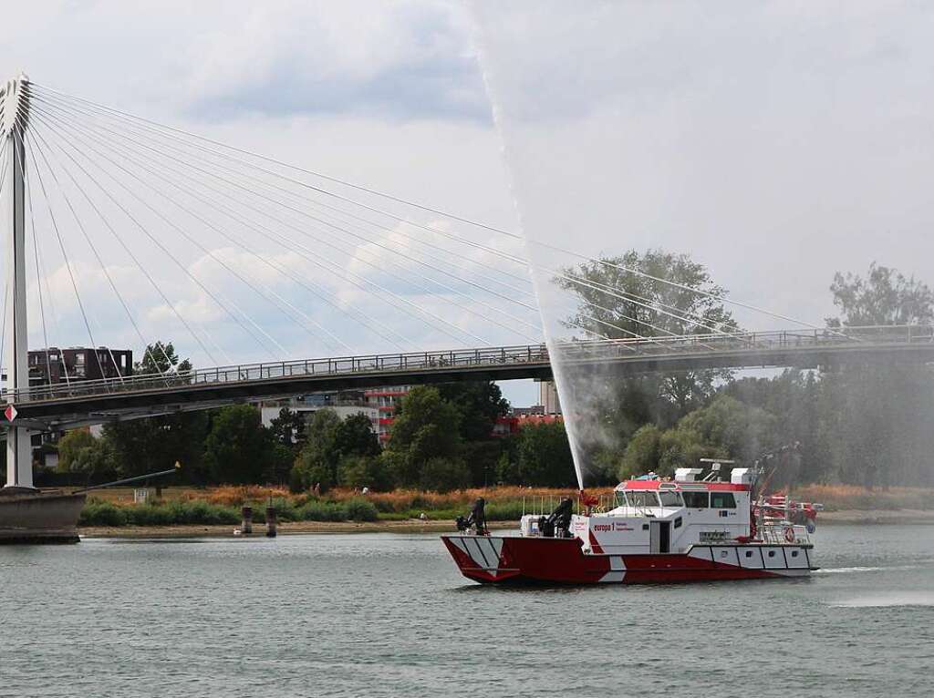 Kehl sieht rot: Tausende Besucher und Feuerwehrleute kamen zum Landesfeuerwehrtag in Kehl.