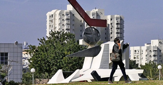 Universitten wie die in Tel Aviv bangen um die Wissensfreiheit.  | Foto: A. Farnsworth (imago)