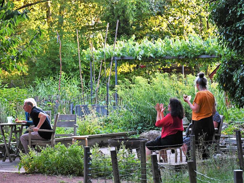 Stimmenkonzerte in familirer Atmosphre im Park des Werkraum Schpflin