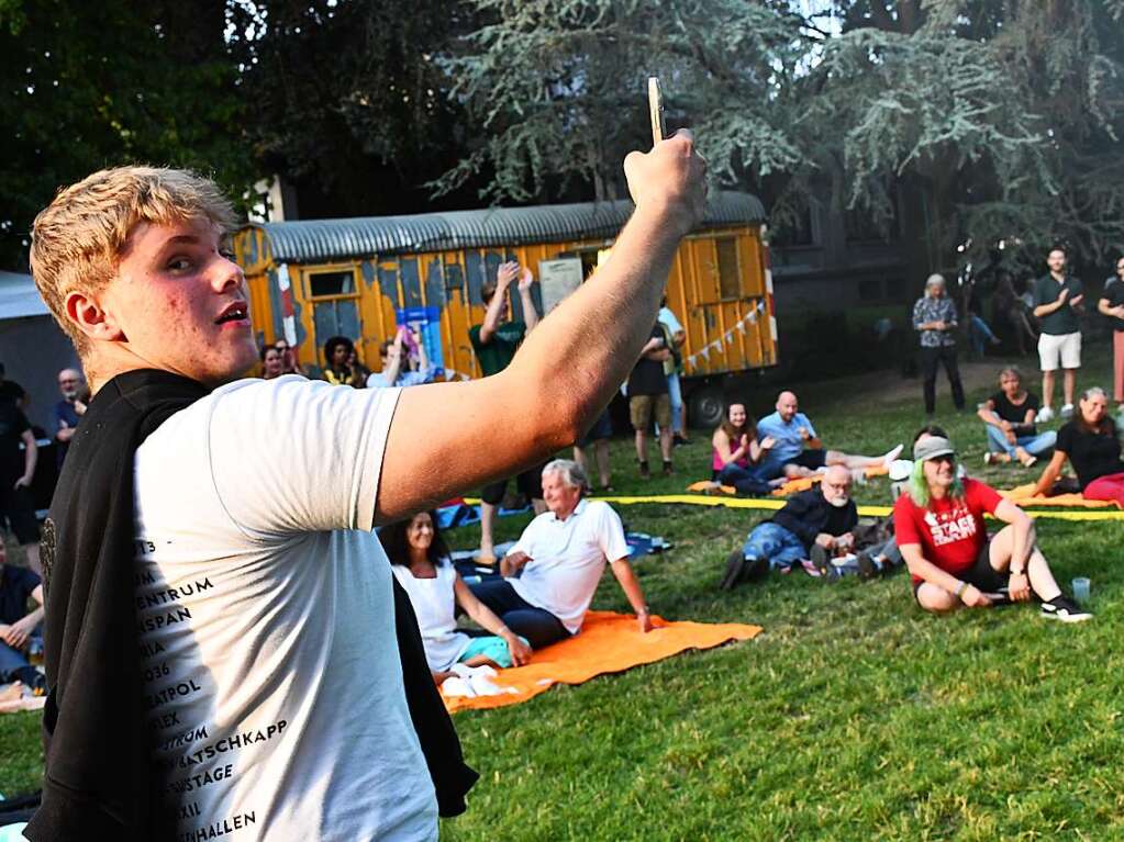 Stimmenkonzerte in familirer Atmosphre im Park des Werkraum Schpflin