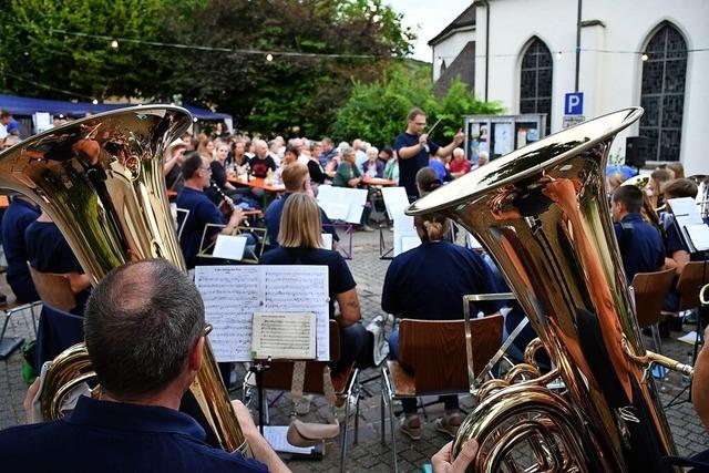 Erstes Platzkonzert mit Maximilian Schaffrina