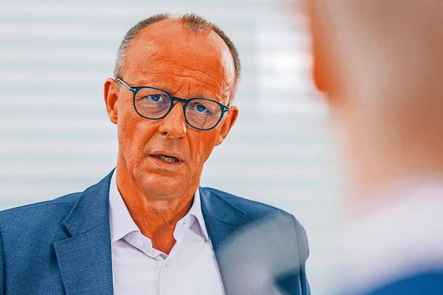 Der CDU-Vorsitzende Friedrich Merz am Sonntag im ZDF-Interview  | Foto: Dominik Asbach (dpa)