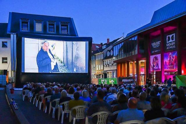 Sommernachtskino des Forum-Kinos mit 4...in groes Fest&#8220; im vorigen Jahr.  | Foto: Endrik Baublies