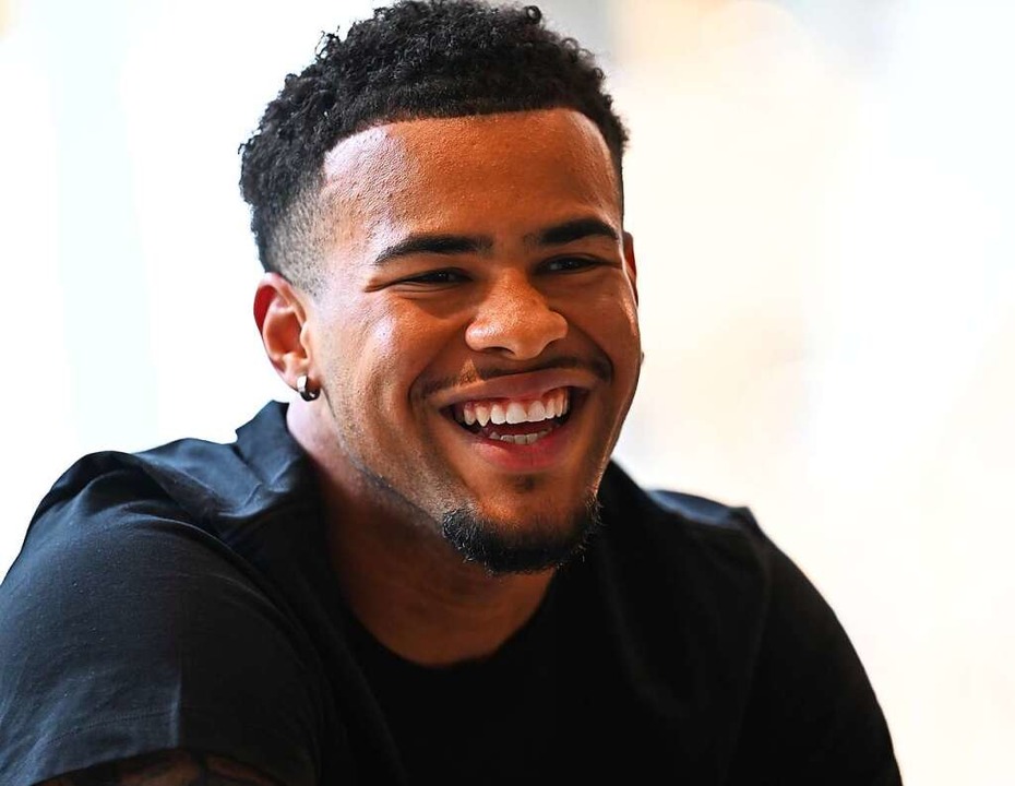 SCFreiburgKeeper Noah Atubolu 