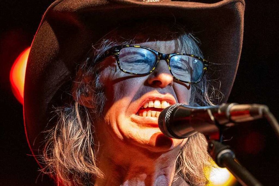 The Waterboys wurden ihrem Ruf als außergewöhnliche Live-Band gerecht. (Foto: Hubert Gemmert) The Waterboys wurden ihrem Ruf als außergewöhnliche Live-Band gerecht. (Foto: Hubert Gemmert)