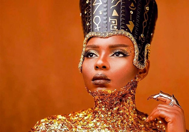 Kreiert ihren eigenen Look: Die Sngerin Yemi Alade.  | Foto: Afrikaba