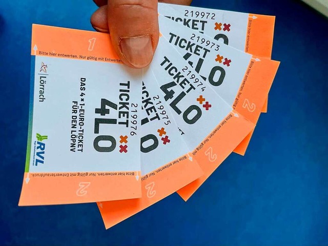 Das Ticket4L ist hei begehrt. Noch b...er gibt es vier Fahrten fr vier Euro.  | Foto: Barbara Ruda