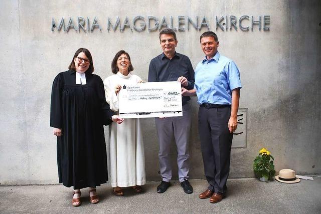 Solarprojekt der Kirchen in Freiburg-Rieselfeld ermöglichte Spenden von fast 19.000 Euro