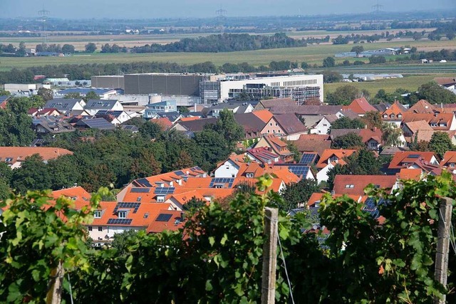 Grundbaustein fr das Hgelheimer Nahw...zept ist die Abwrme der Firma Schott.  | Foto: Volker Mnch