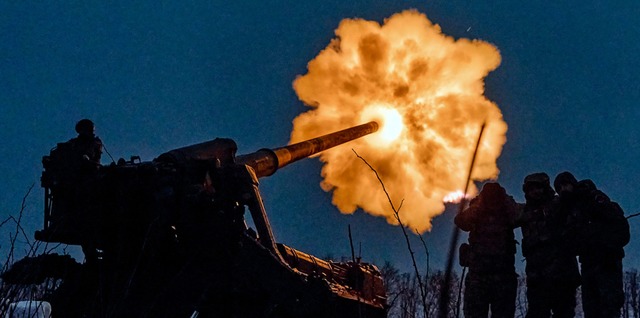 Die ukrainische Armee mchte solche Ha...Reichweite der Halbinsel Krim bringen.  | Foto: Libkos (dpa)