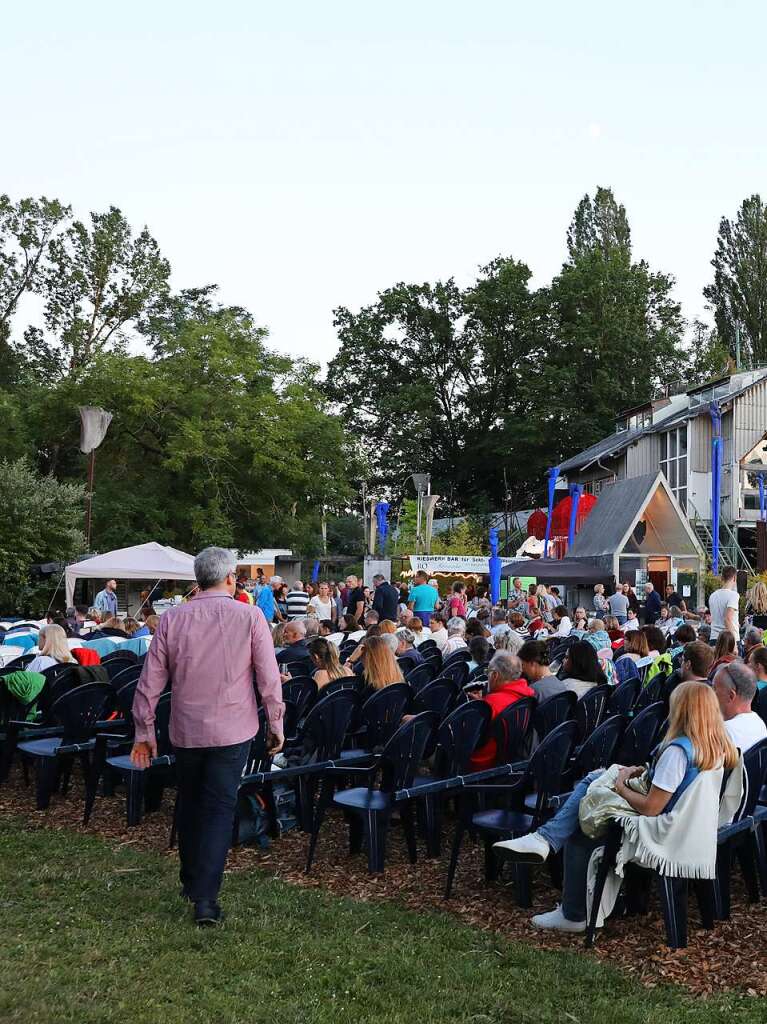 Eindrcke vom ersten Abend beim Kieswerk Open Air im Dreilndergarten