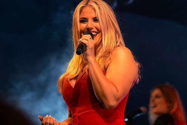 Fotos: Schlager-Gala mit Beatrice Egli und Reiner Kirsten in Bad Krozingen