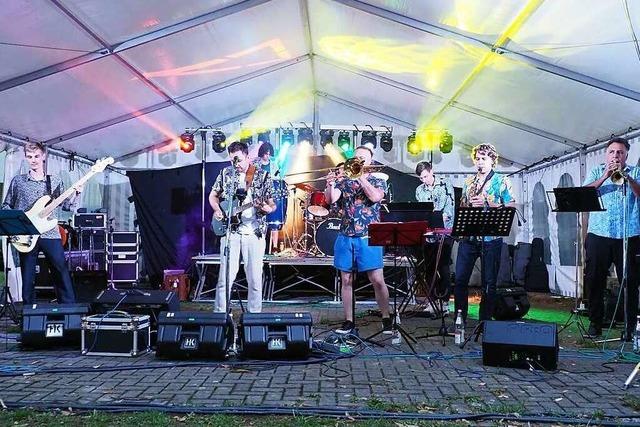 Fotos: Stadtgartenfest Herbolzheim: Mischung aus Volksfest und Konzert