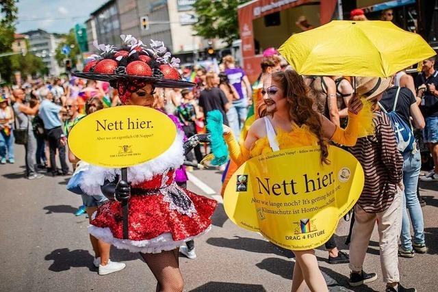 Christopher Street Day: Zehntausende feiern in Stuttgart ein buntes Straenfest gegen Hass