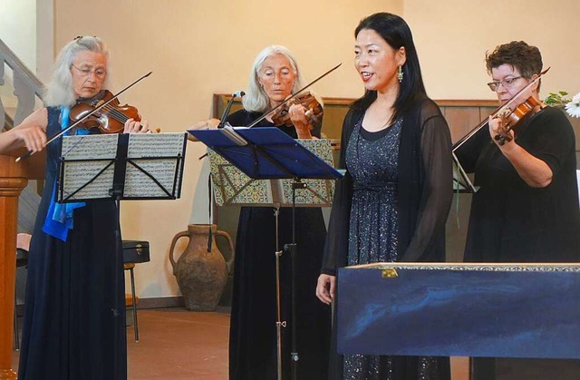 Das Ensemble Musica poetica fhrte mit...o Nakano frhbarocke Vertonungen  auf.  | Foto: Roswitha Frey