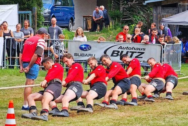 Sieben Teams kmpfen bei den Deutschen Meisterschaften im Tauziehen in Schnau um den Titel