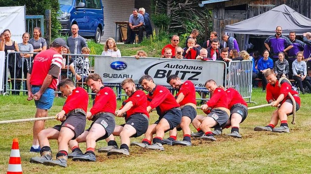 Volle Pulle gleich im ersten Wettkampf...rn gegen den Dauerrivalen Dietenbach.  | Foto: Gerald Nill