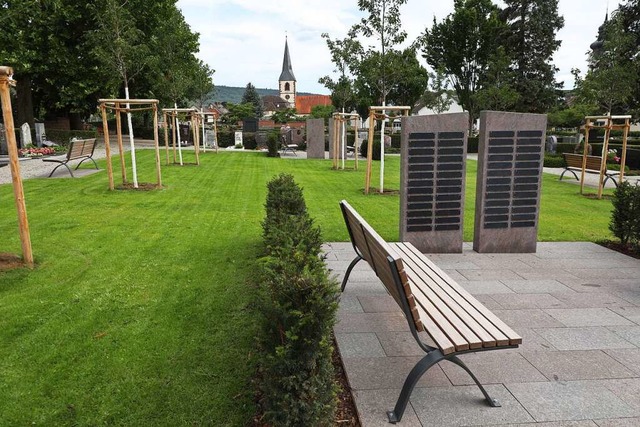 Einige Punkte des Friedhofskonzeptes s...ehlt noch die Leichenhallen-Sanierung.  | Foto: Christoph Breithaupt