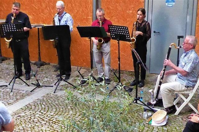 Emmendingens Kulturpreisträger Frank Goos eröffnet neue Musikreihe im Anwesen Leonhardt