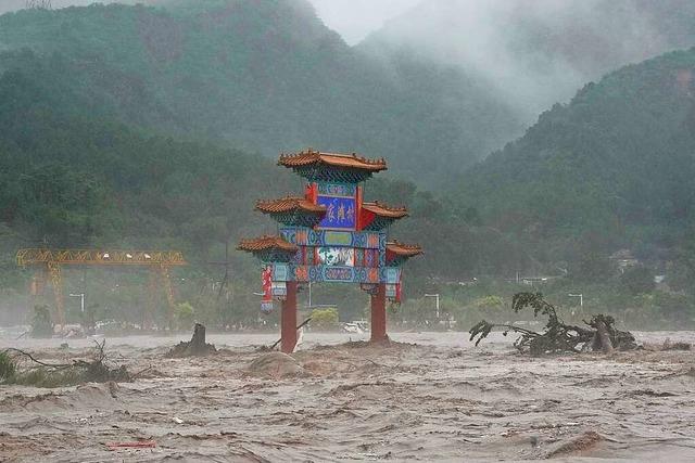 Mindestens 20 Tote nach heftigen Regenfllen rund um Peking