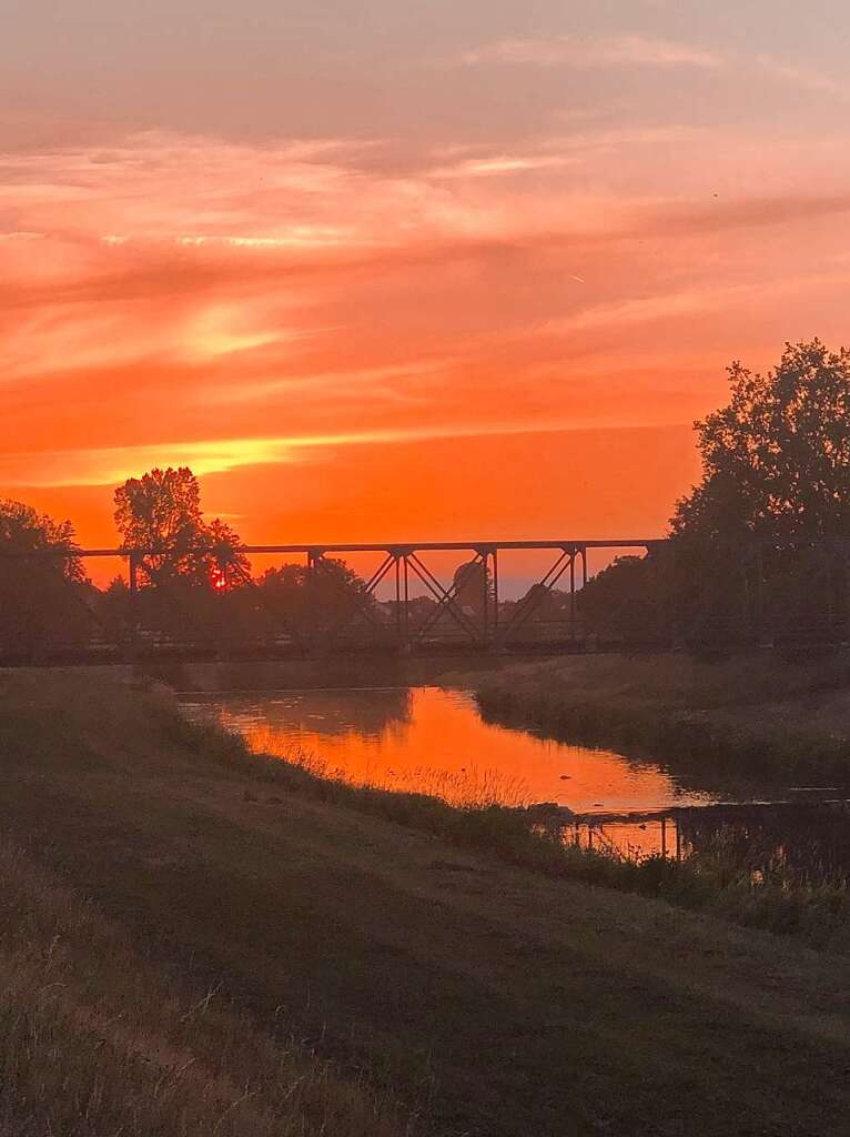 Die blaue Brcke ber die Elz bei Wasser