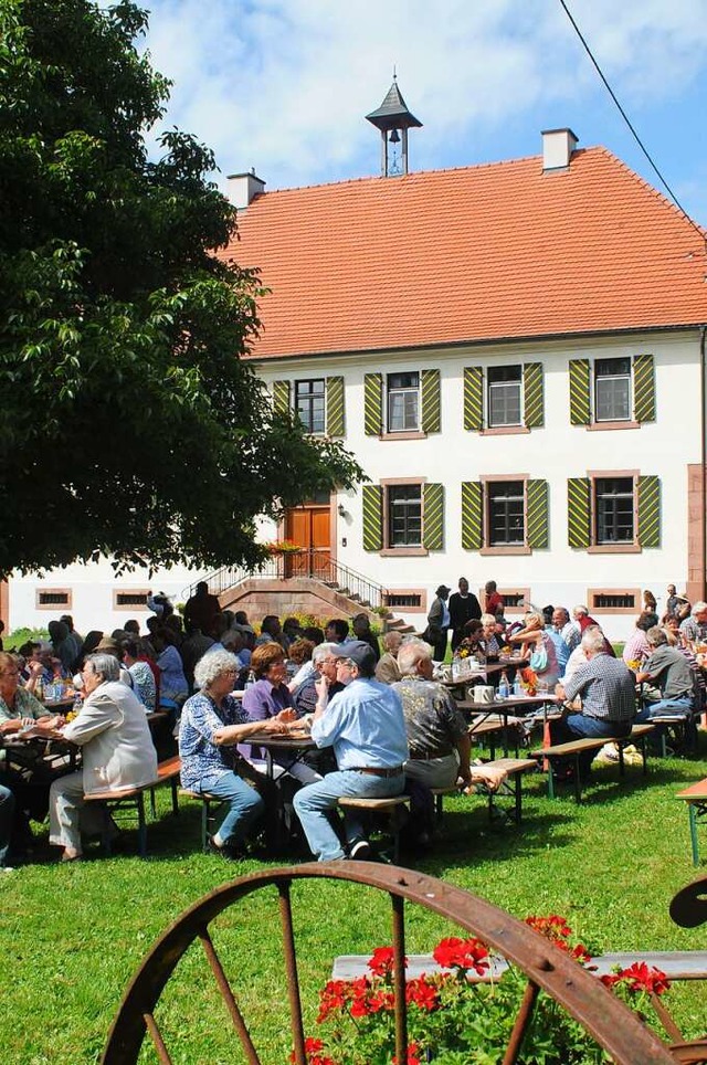 Auf dem Ottenweier Hof soll mehr Kultu... einem der frheren Feste aufgenommen.  | Foto: Werner Erb