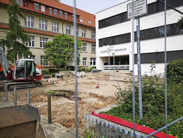 Innovative  Baumquartiere entstehen derzeit im Schiller- Schulhof.  | Foto: Ralf Burgmaier