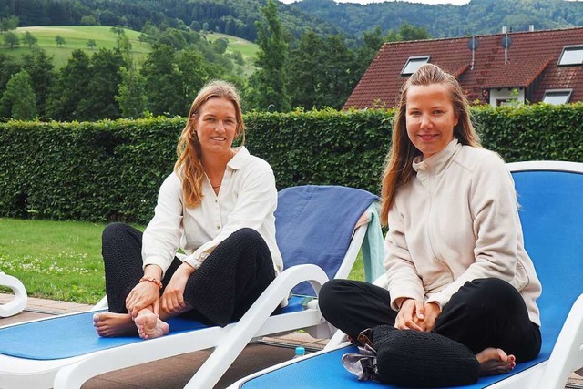 Amelie Weber und Ulrike Jugl sind zu B...en Besuch im Bad sonniger vorgestellt.  | Foto: Sidney-Marie Schiefer