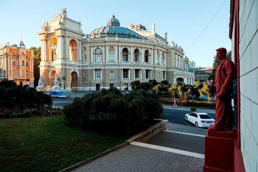 Das Opernhaus in Odessa ist bisher unbeschädigt geblieben.  | Foto: OLEKSANDR GIMANOV