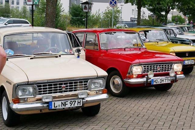 Moskwitsch-Fans am Hochrhein: Warum sowjetische Oldtimer in Bad Sckingen zu sehen waren