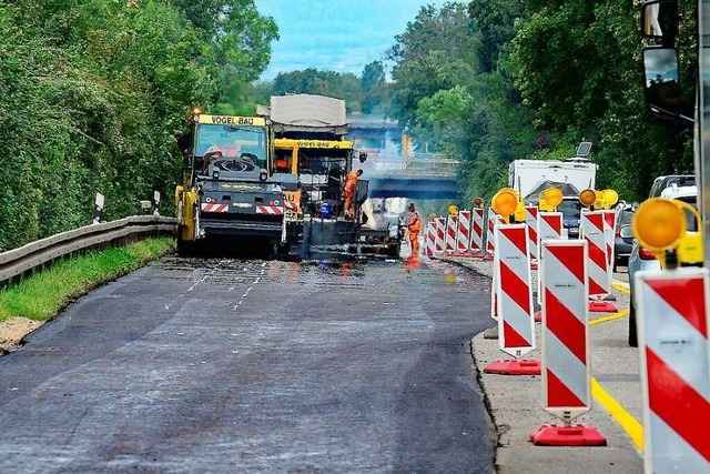 Unfall in B31-Baustelle: 23-J�hrige stirbt an ihren Verletzungen