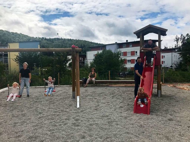 Der zur Gartenstadt gehrende Spielpla... Spender,  Bauunternehmer Alfred Munz.  | Foto: Jutta Schtz