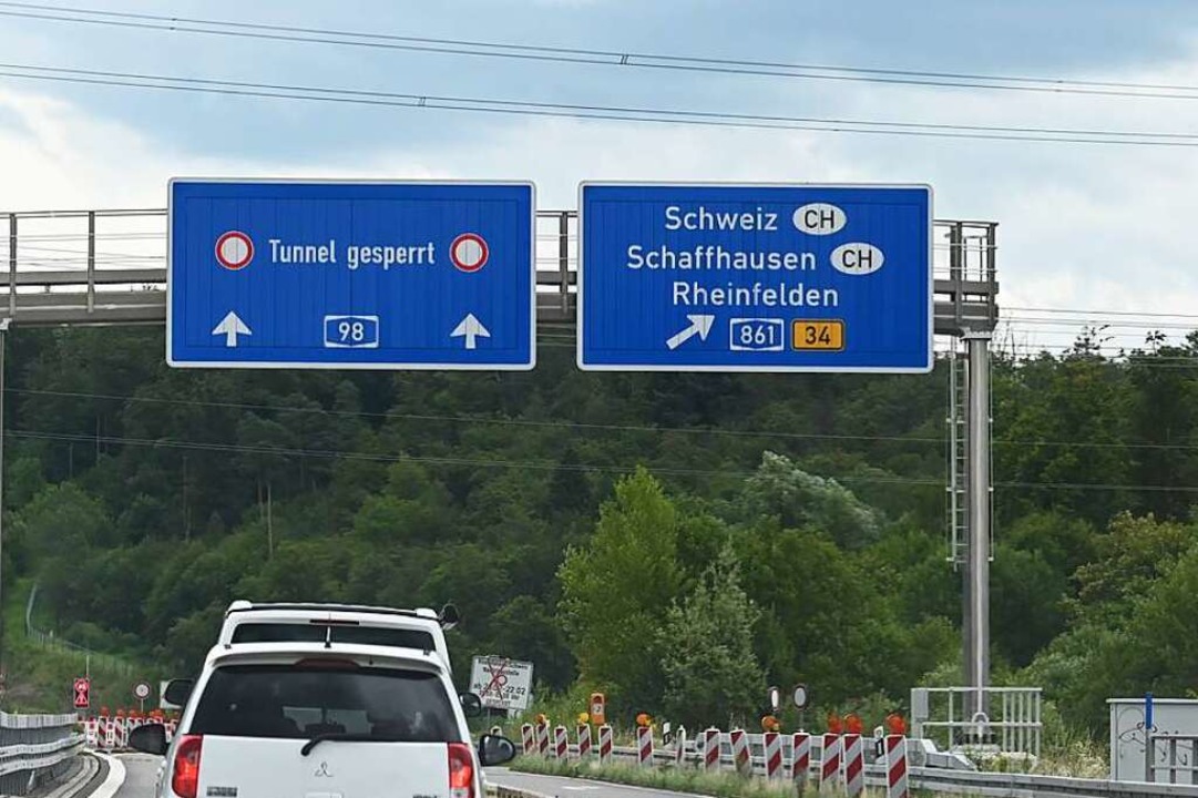 A98 im Kreis Lörrach 20 Kilometer Autobahn und viele Probleme