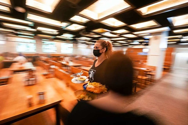 Mehr als 40 000 Unternehmen und Selbst...noch nicht zurckgezahlt (Symbolfoto).  | Foto: Marijan Murat (dpa)