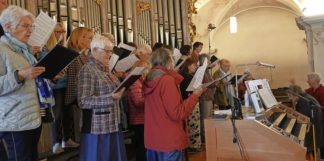 &#8222;Glaube, Hoffnung, Liebe&#8220;:...d Silva Schmidt brillierten im Duett.   | Foto: Hans-Jrgen Sackmann