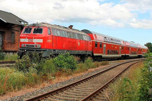 Lokomotive 218 bringt das Diesel-Drhnen an den Hochrhein zurck