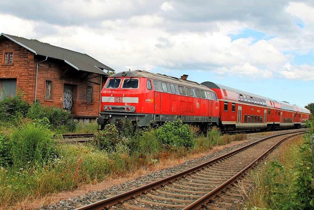 Rckkehr der Diesellok: Das Modell  21...historischen Grenzacher Gterschuppen.  | Foto: Rolf Reimann