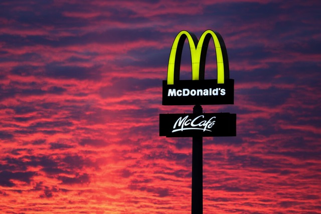 McDonald&#8217;s ist eine der bekanntesten Restaurant-Ketten der Welt.  | Foto: Jan Woitas (dpa)