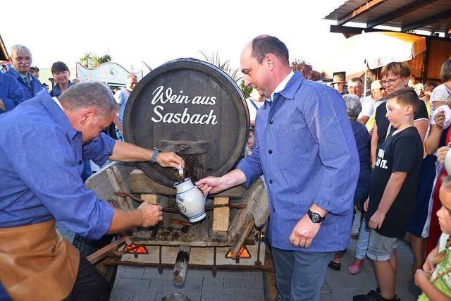 Die Flaniermeile fürs Weinfest in Sasbach ist vorbereitet