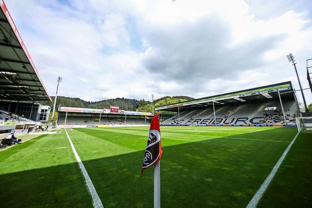 Der SC Freiburg bestreitet sein Erstru...al gegen Oberachern im Dreisamstadion.  | Foto: Roland Krivec, Defodi Images (dpa)