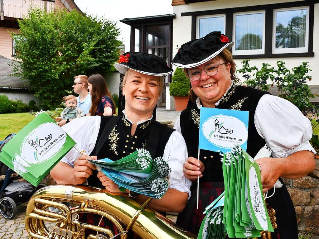 Kreistrachtenfest in Hinterzarten mit knapp 50 teilnehmenden Gruppen