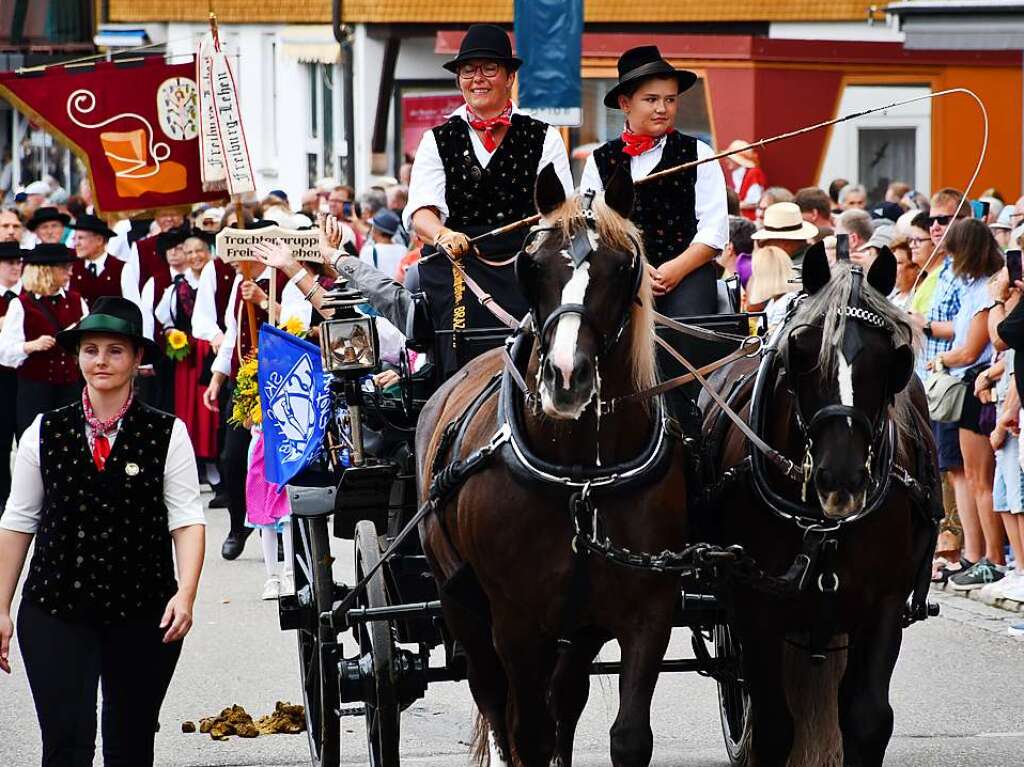 Kreistrachtenfest in Hinterzarten mit knapp 50 teilnehmenden Gruppen