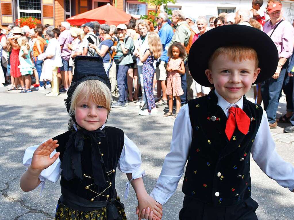 Kreistrachtenfest in Hinterzarten mit knapp 50 teilnehmenden Gruppen